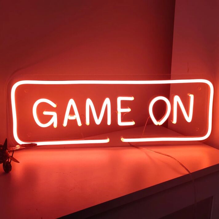 'Play on' neon sign