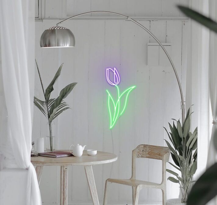 Purple Tulip Neon Sign for Floral and Elegant Decor