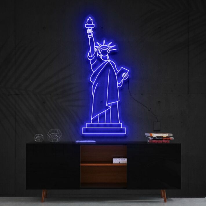 Statue Of Liberty Neon Sign for Travel Lovers and Patriotic Decor