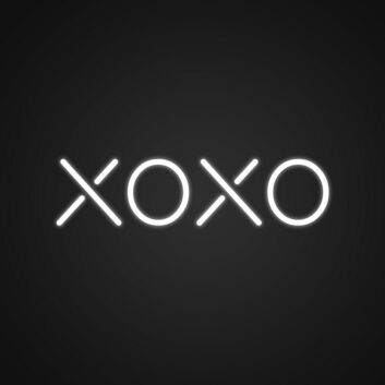 Xoxo Neon Sign for Romantic Spaces