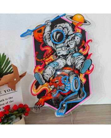 Brighten Your Space Adventures: Astronauta And Tiger Spaceman Uv Neon Sign for Home Decor, Kids' Rooms, and Sci-Fi Themed Parties.