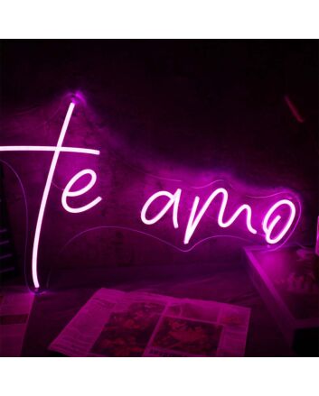 Te Amo Neon Sign