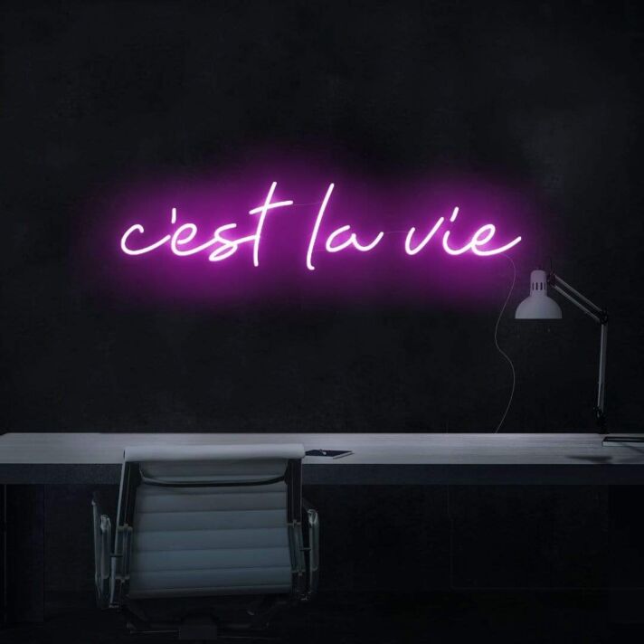 C'est La Vie' Neon Sign