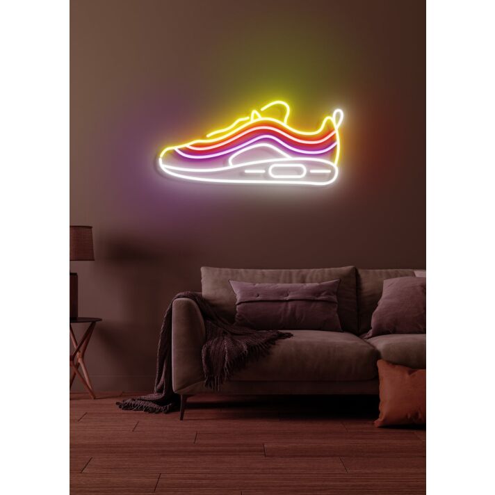 Sneaker Neon Trendy and Fashion-Forward, Ideal for Sneaker Enthusiasts